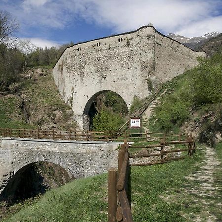 Grenier Du Coeur Apartamento Aosta Exterior foto