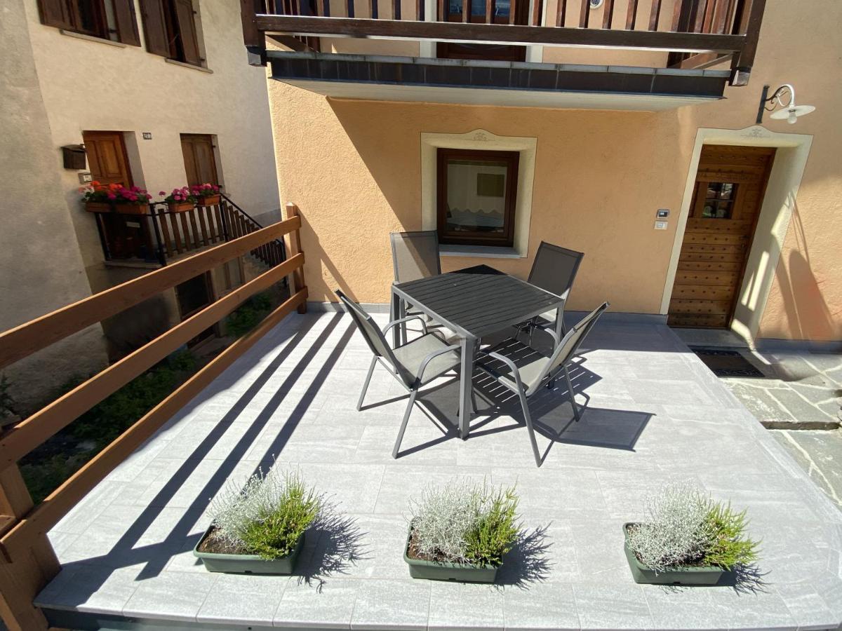 Grenier Du Coeur Apartamento Aosta Exterior foto