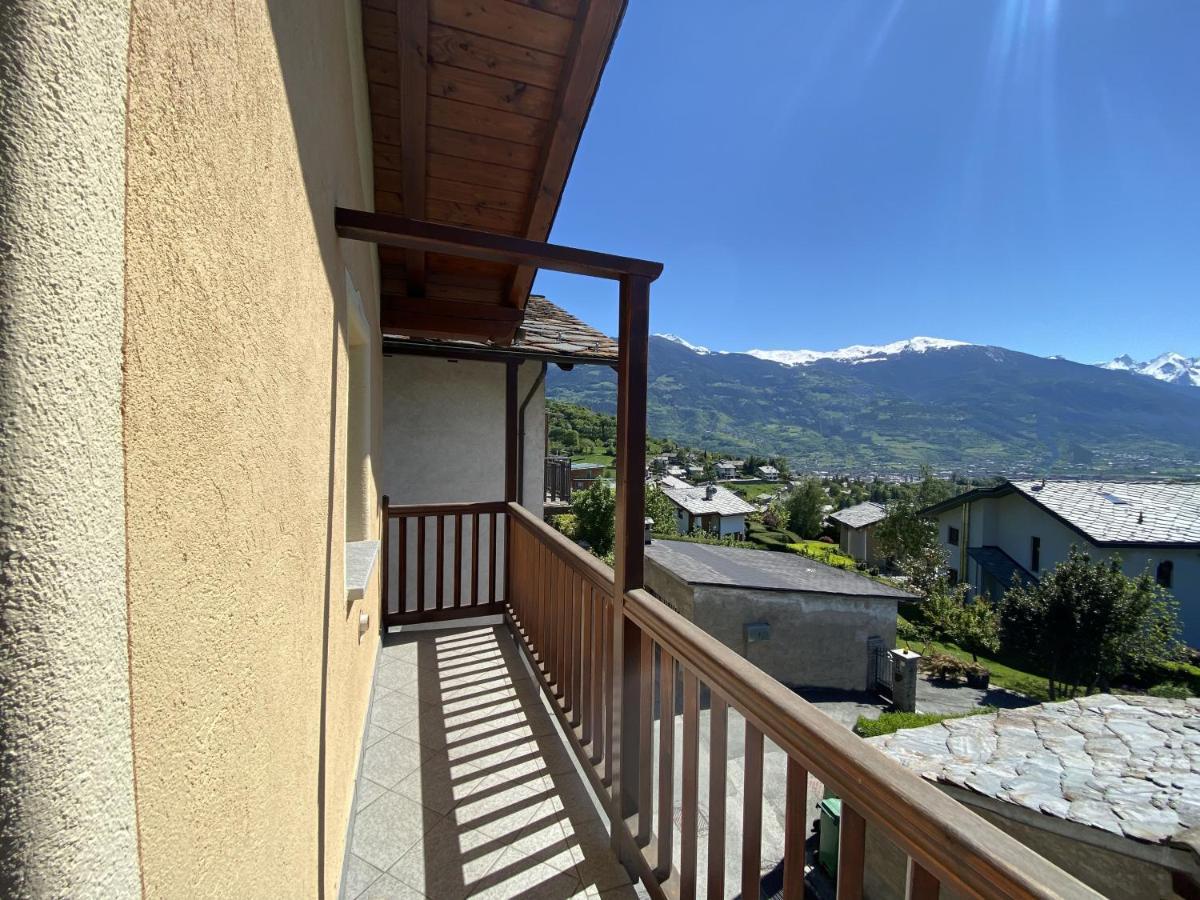 Grenier Du Coeur Apartamento Aosta Exterior foto