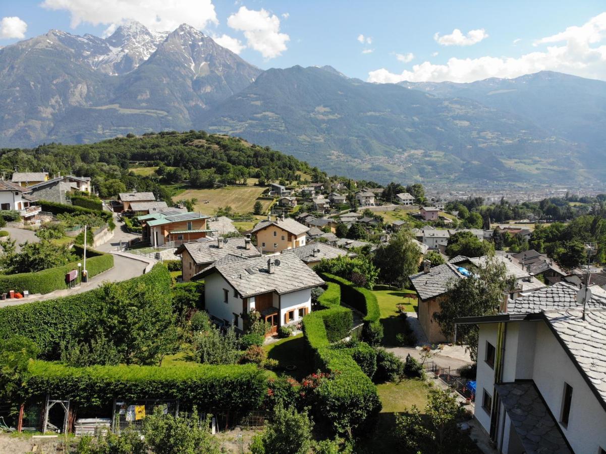 Grenier Du Coeur Apartamento Aosta Exterior foto